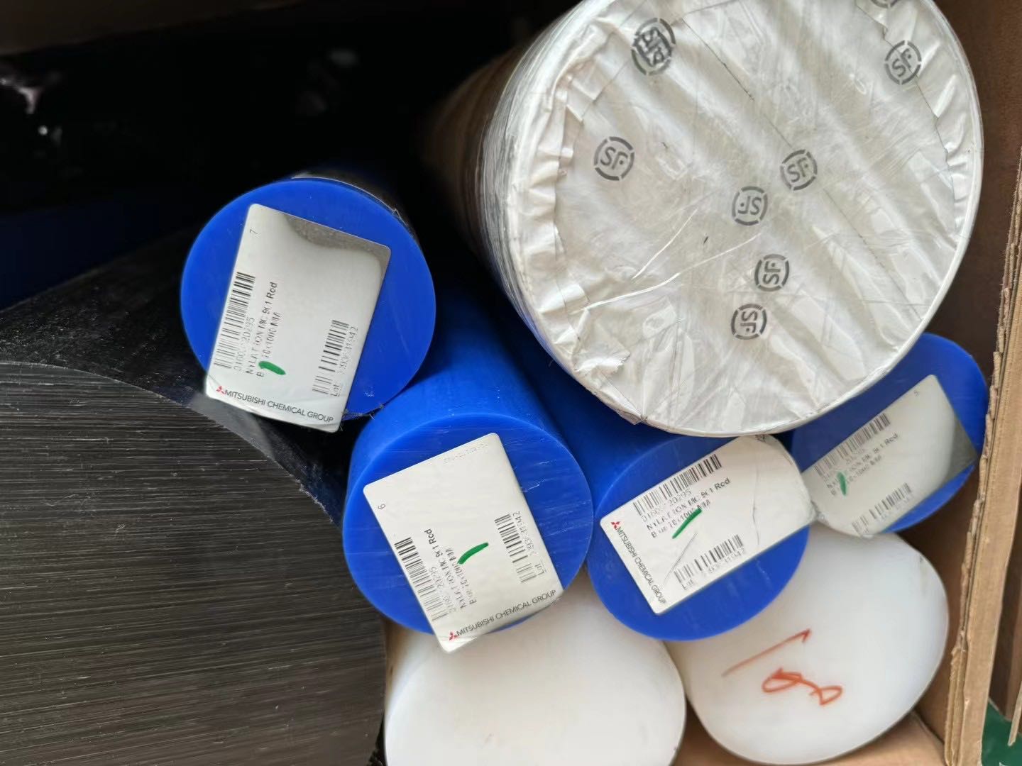 Customer Rating 72 Customer Rating 72