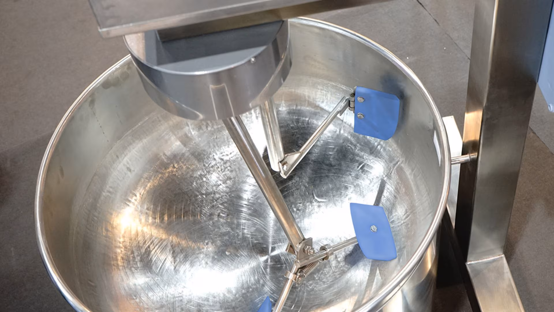 Detectable scraper blades1