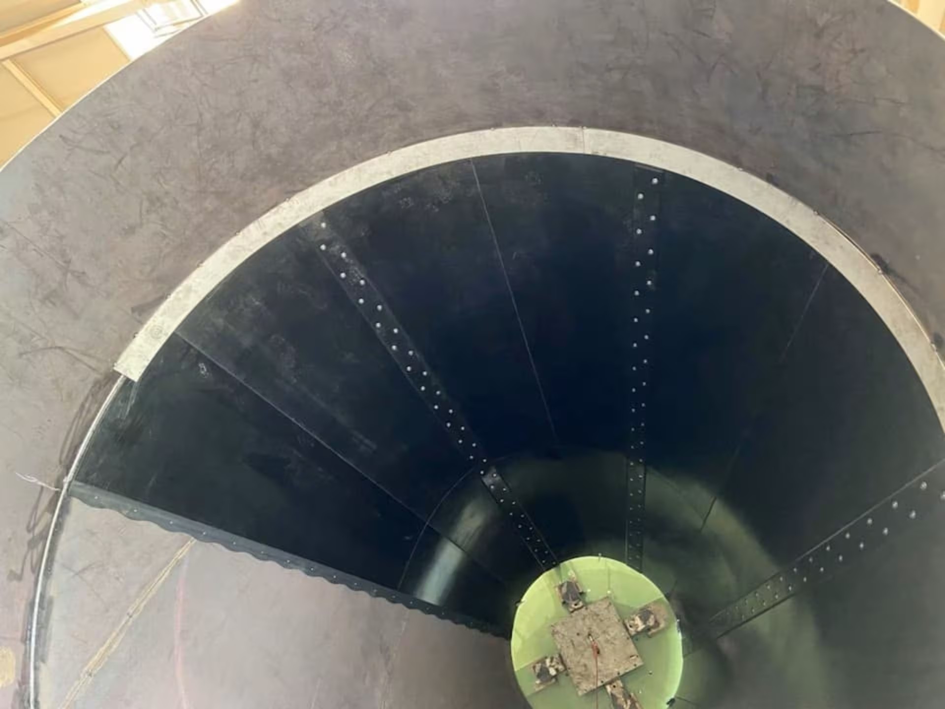 Interlocking Silo Liners