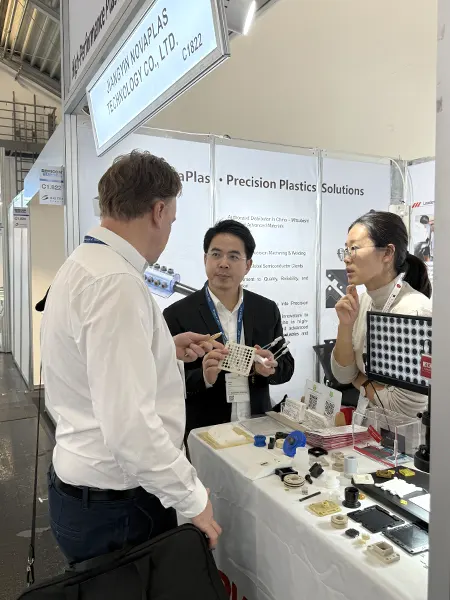 NOVAPLAS Showcases at SEMICON Europa 2025, Engaging with Global Partners Together with Mitsubishi MCAM7